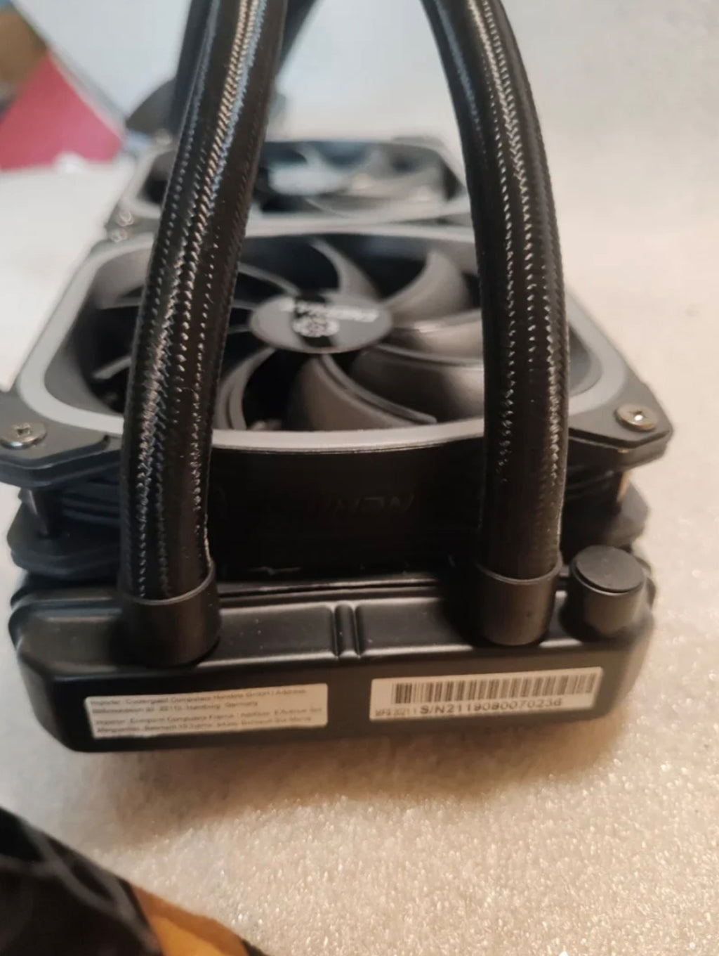 Dissipatore a Liquido AIO Enermax Aquafusion 240 ARGB (240mm) - NUOVO
