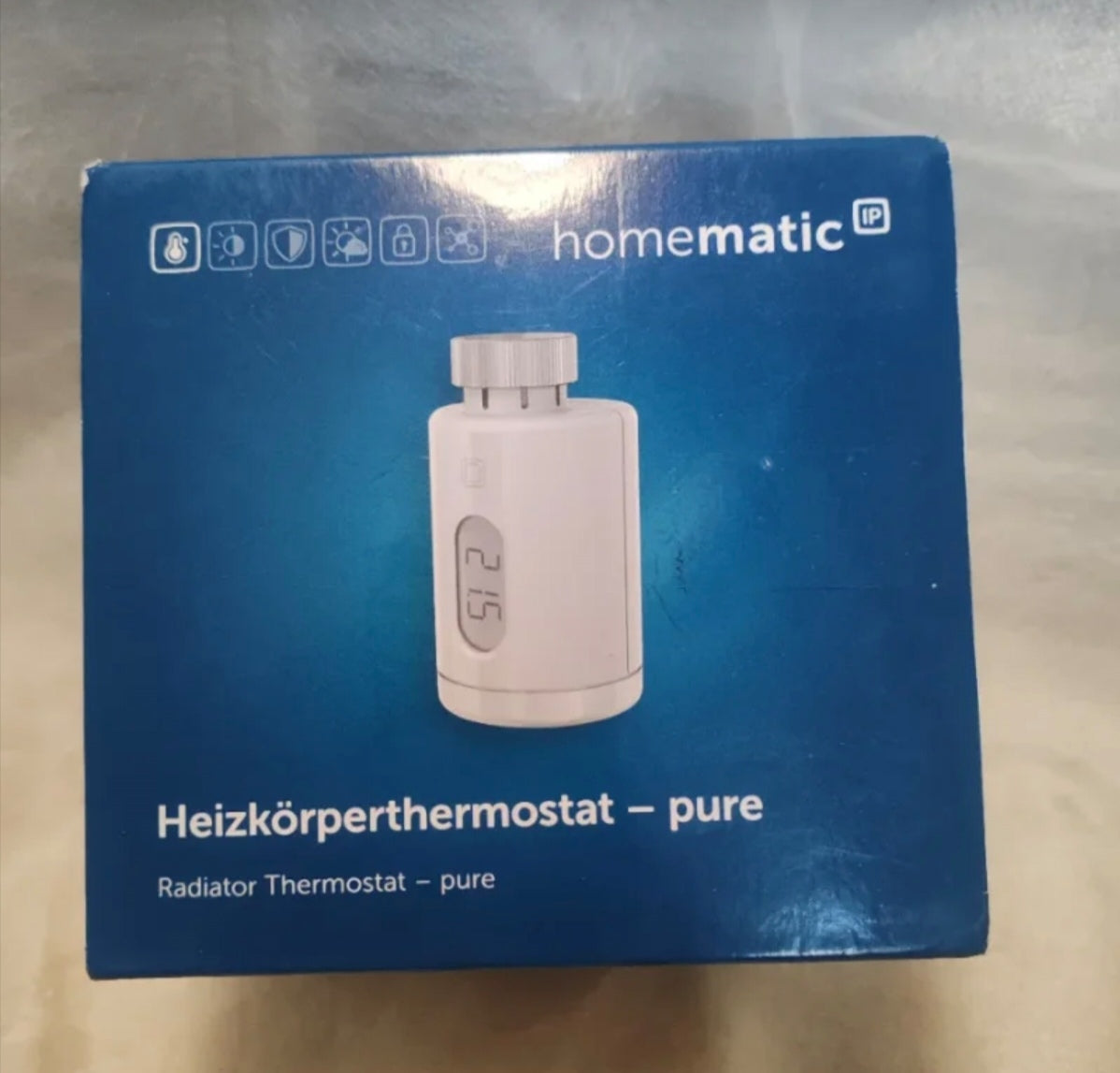 Valvola Termostatica Smart Homematic IP Pure HmIP-eTRV-3 - NUOVA (Solo Testato l'Accensione)