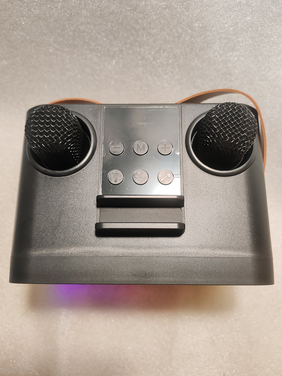 Macchina per Karaoke Portatile Bluetooth K26 con 2 Microfoni Wireless e Luci LED RGB