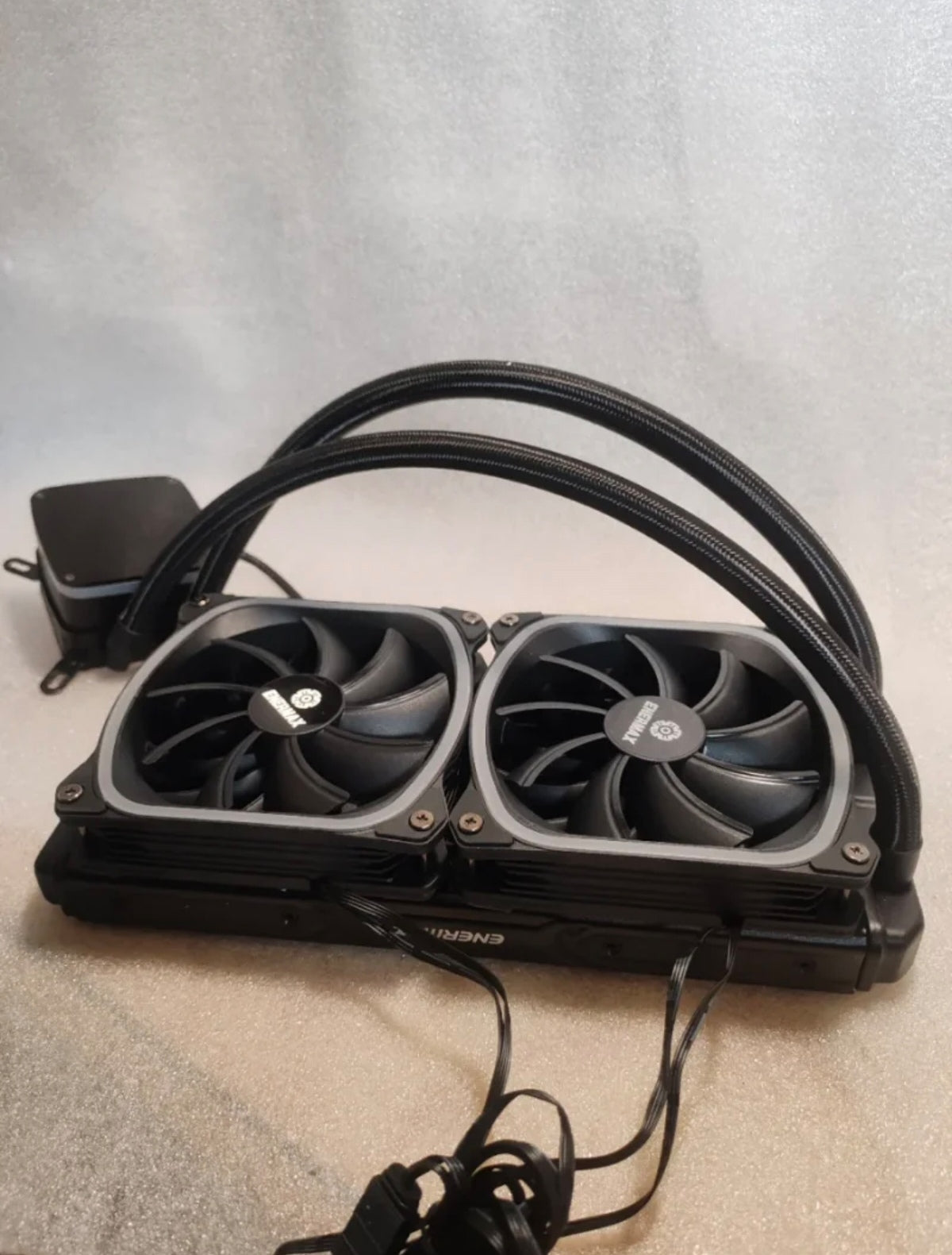 Dissipatore a Liquido AIO Enermax Aquafusion 240 ARGB (240mm) - NUOVO