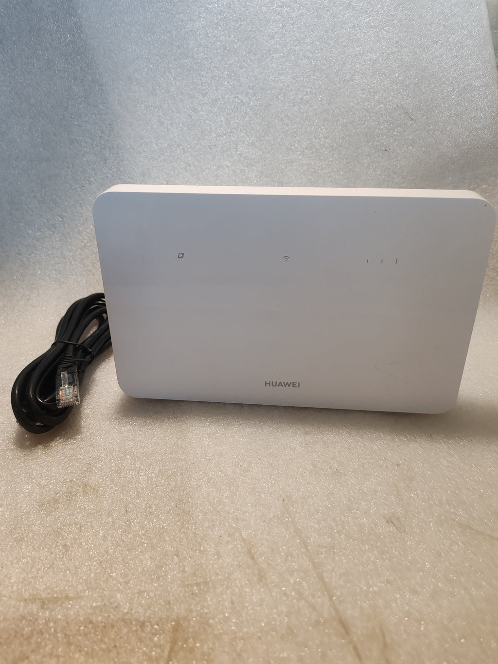Huawei 4G CPE 5 B636 - Modem Router Wi-Fi 6 4G+ LTE ad Alta Velocità (3000 Mbps)