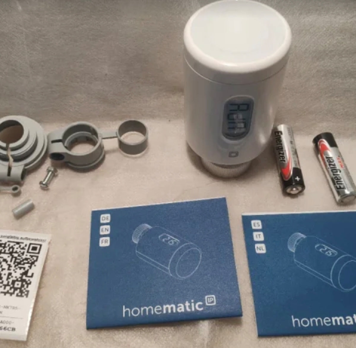 Valvola Termostatica Smart Homematic IP Pure HmIP-eTRV-3 - NUOVA (Solo Testato l'Accensione)