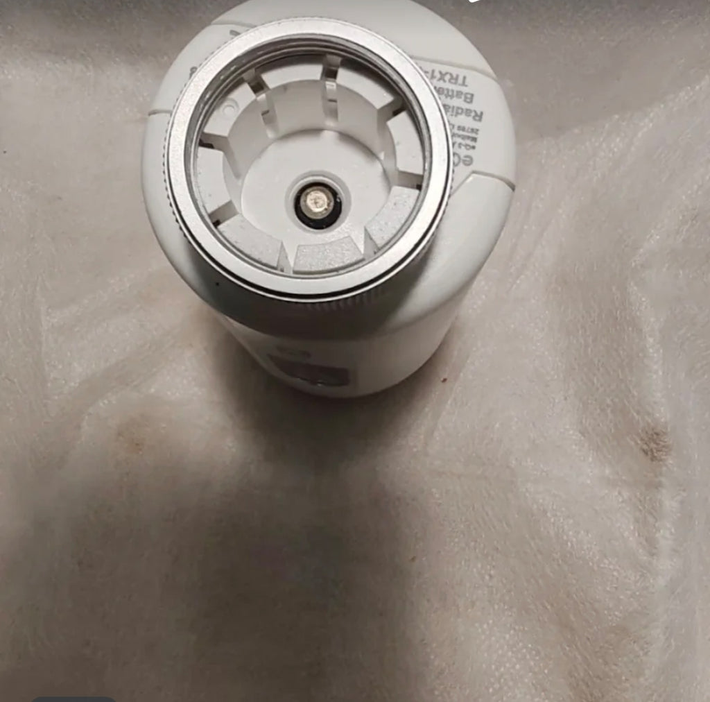 Valvola Termostatica Smart Homematic IP Pure HmIP-eTRV-3 - NUOVA (Solo Testato l'Accensione)