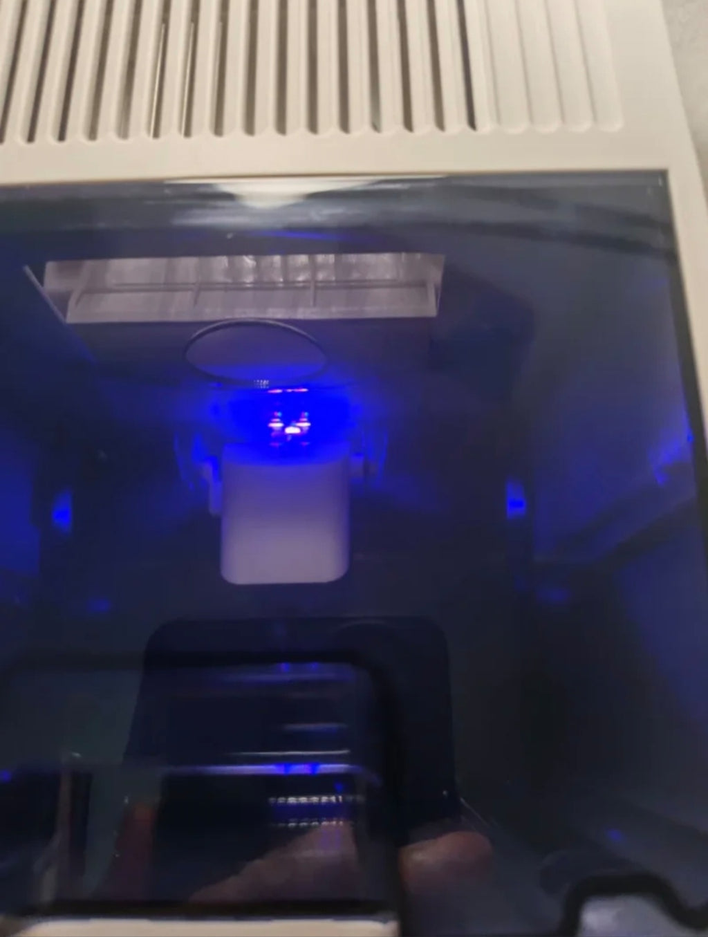 Deumidificatore Portatile Digitale e Silenzioso con Luce LED Multicolor - NUOVO