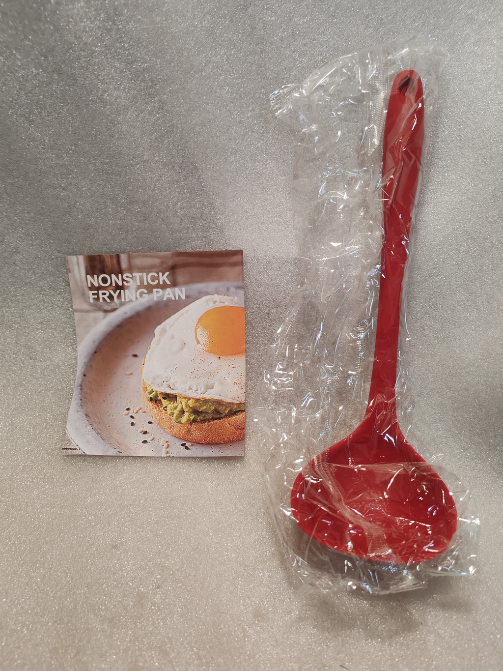 Pentola Casseruola Antiaderente Bobikuke con Manico Rimovibile e Accessori - Rosso Fiammante