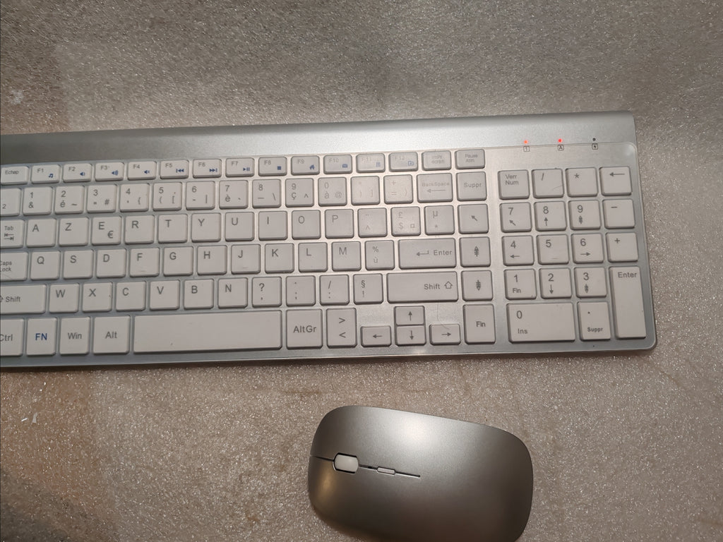Kit Tastiera e Mouse Wireless Ultra-Slim TopMate KM9000 - NUOVO (Solo Testata l'Accensione)